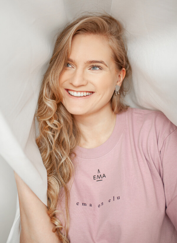 EMA särk / EMA ON ELU / Saviroosa