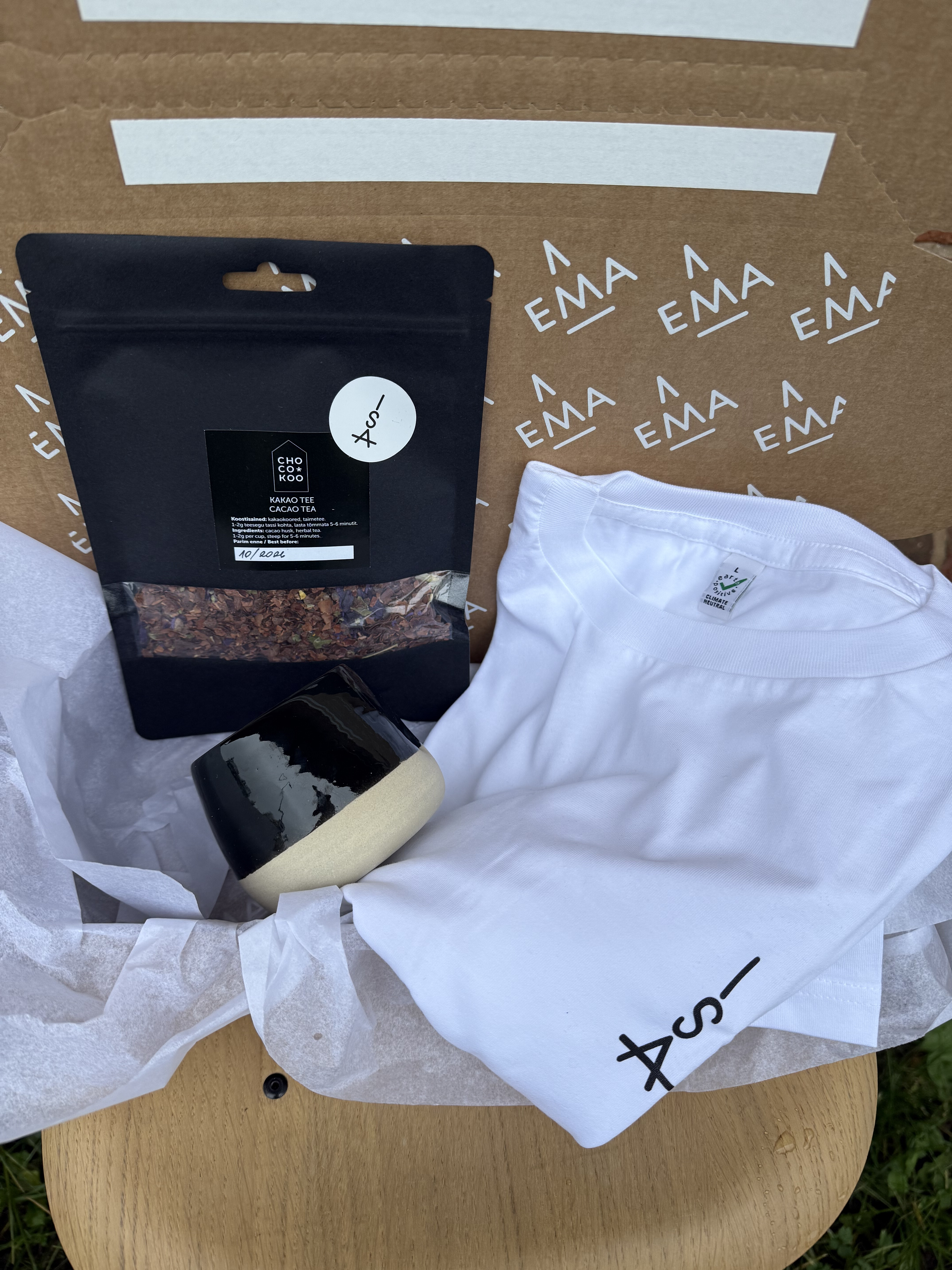 ISA kingipakk / Särk + savitass + Chocokoo kakaotee